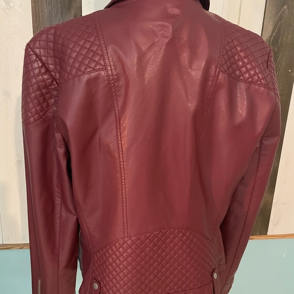 Leather Like Jacket size XL - Picture 3 of 6